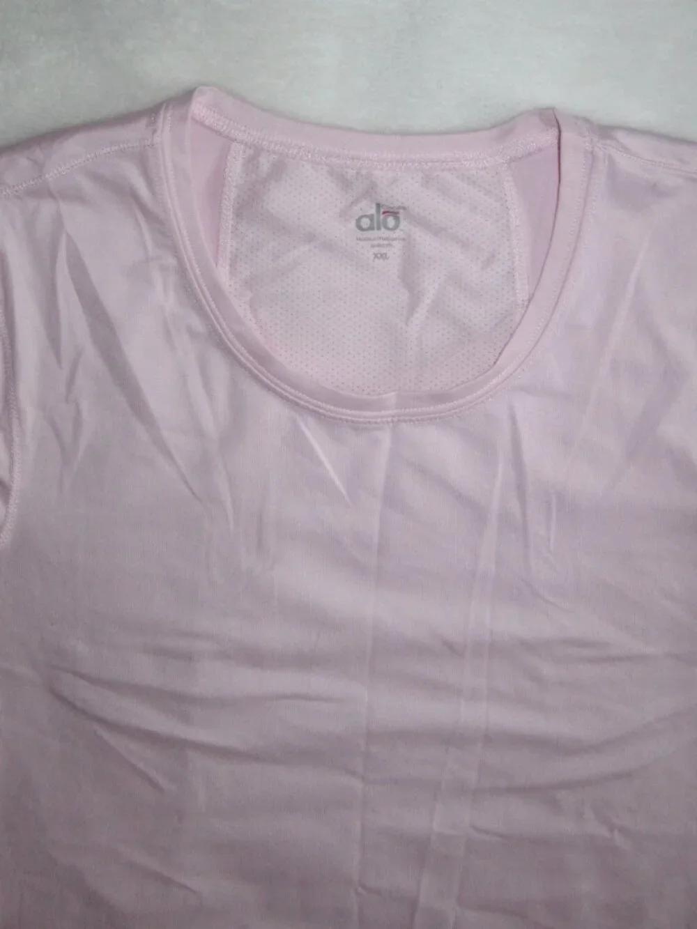 ALO Cool Fit Yoga Performance Shirt